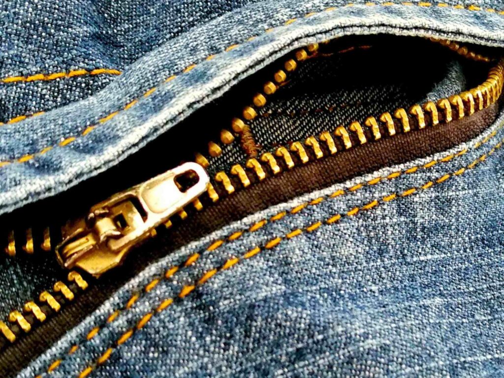 Prevent Zipper Problems-Mind the Teeth